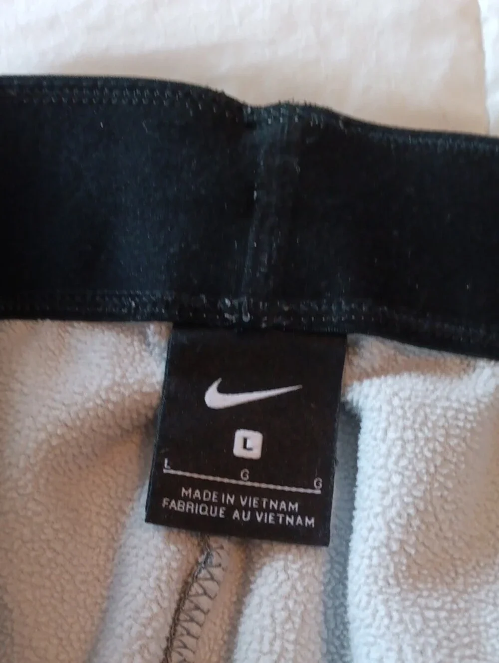 Nike Men's Dark Gray Jogger Sweatpants